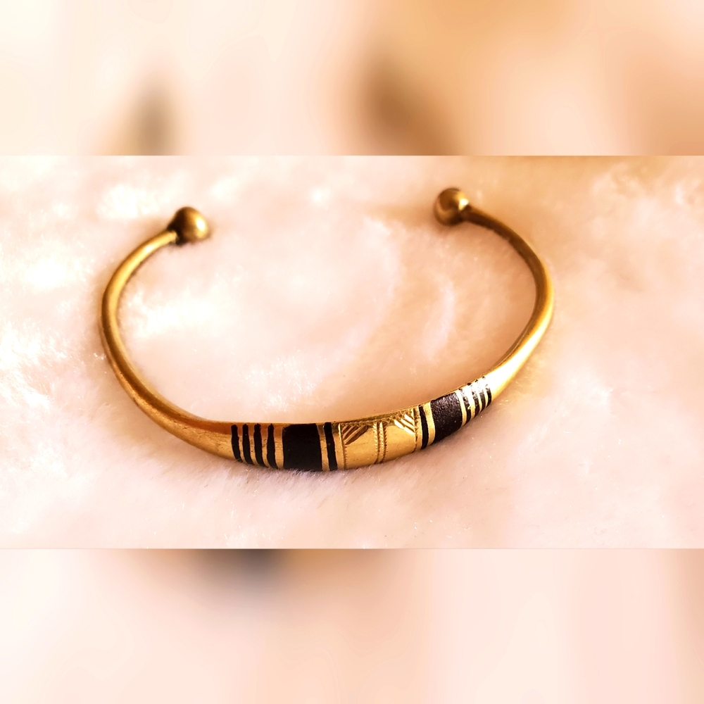 Vtg. Taureg Bracelet